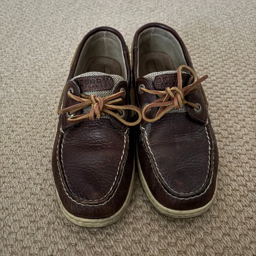 Sperry Topsiders - Women size 8 in medium brown